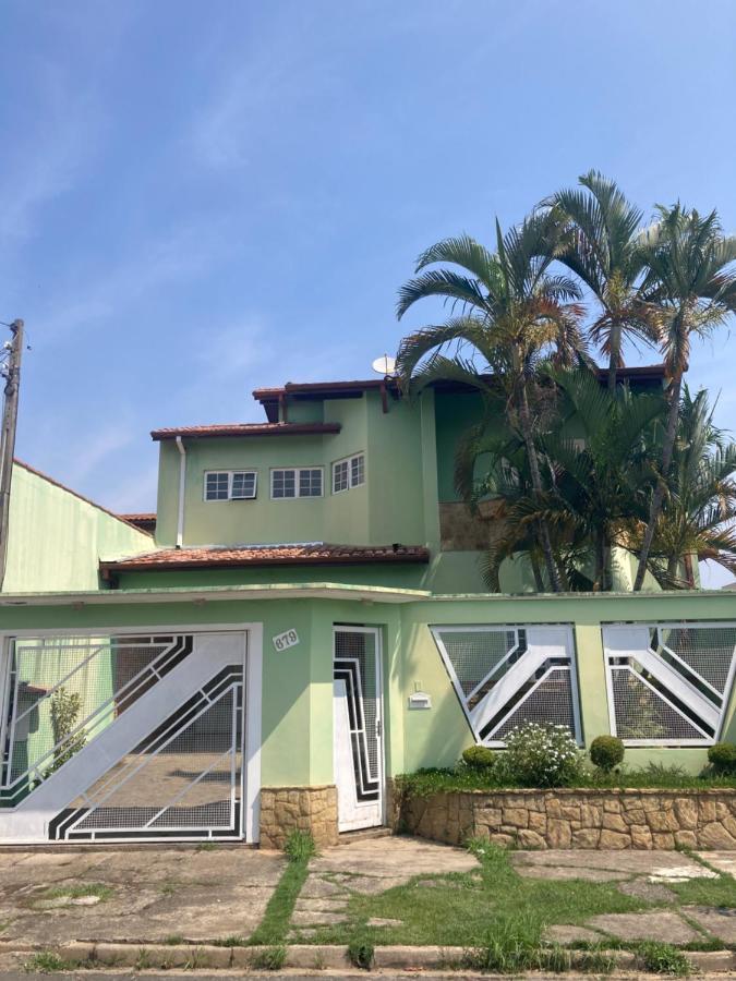 Вилла Casa Em Aparecida Апаресида Экстерьер фото